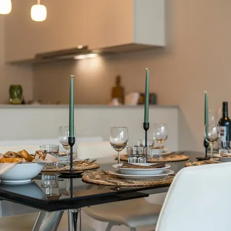 Duckdive - Furnished By The Sea